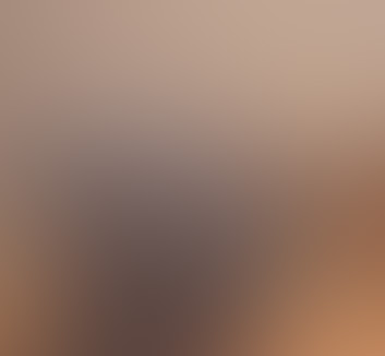 High-purity ox bile powder in a dish, representing a technical brief on its applications